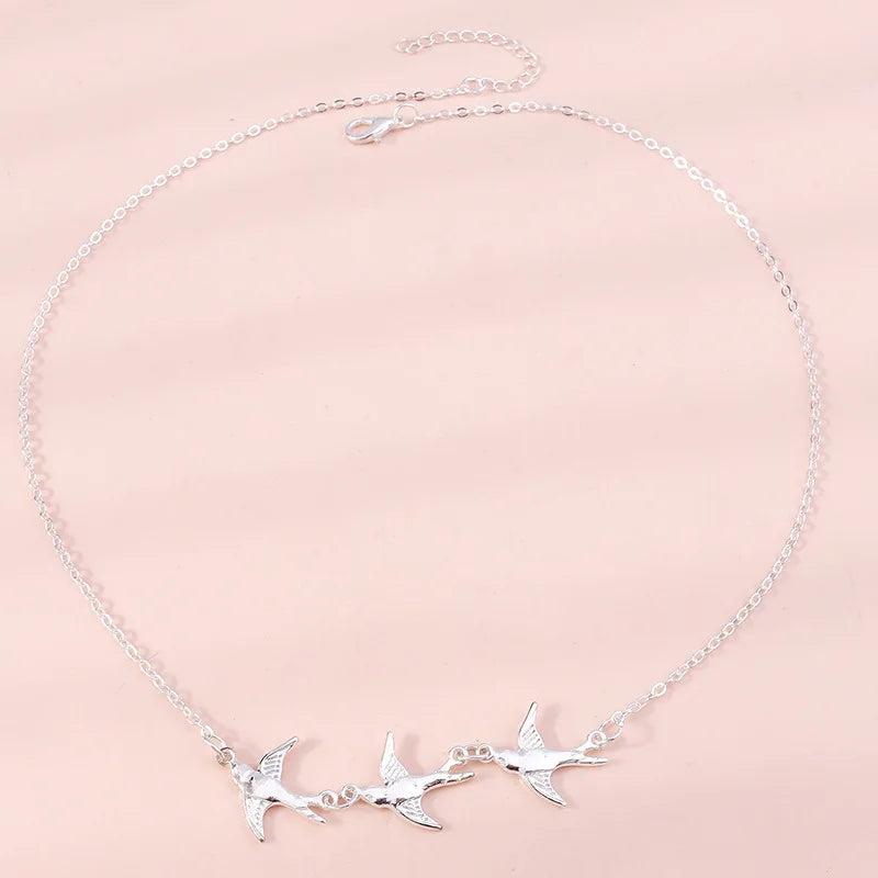 Punk Girl Necklace 2025 Fashion New Wild Temperament Simple Three Bird Necklace Women's Clothing Sale Tourquoise Necklace